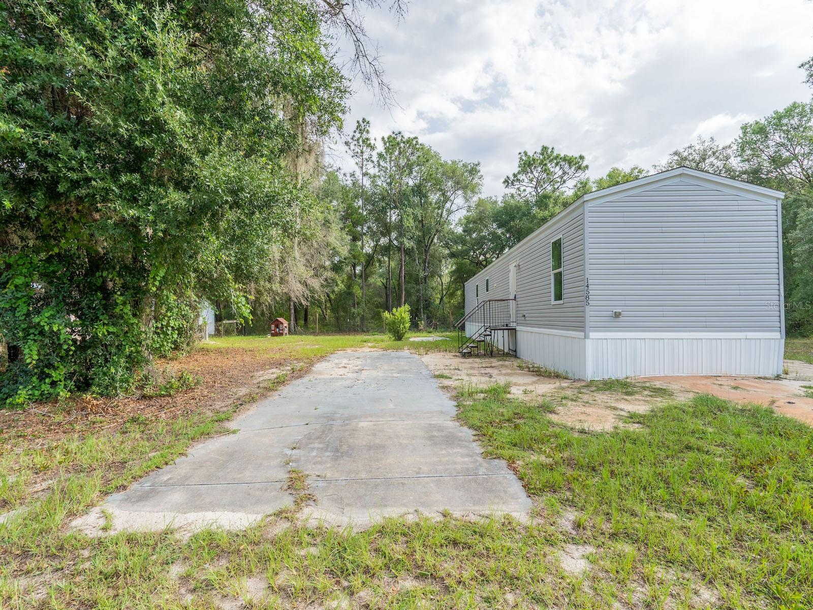 EUREKA SHORES - Residential