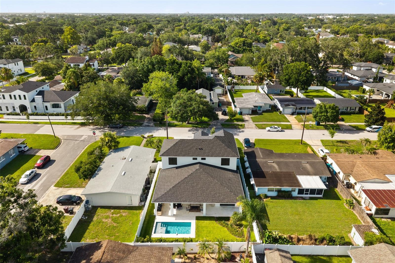 COLLEGE PARK - Residential