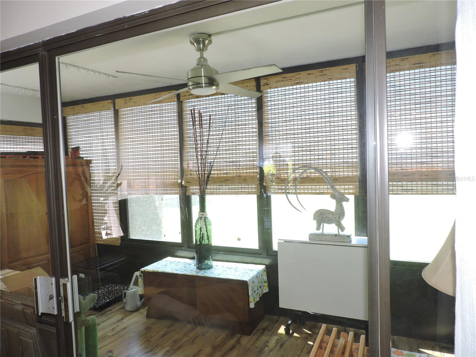 LA CASA - Residential