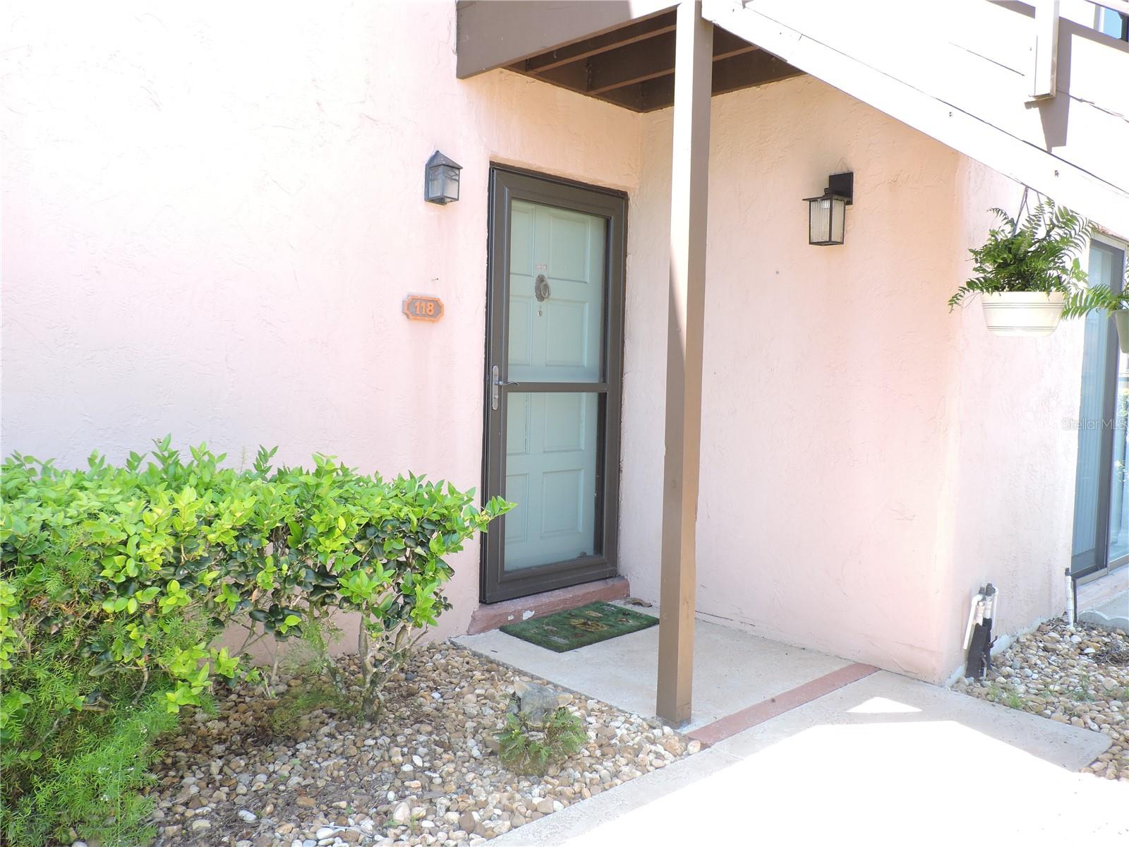 LA CASA - Residential