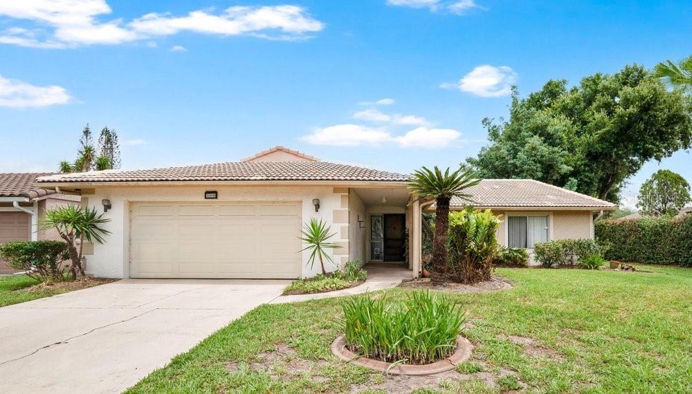 WINDMILL POINTE - Residential