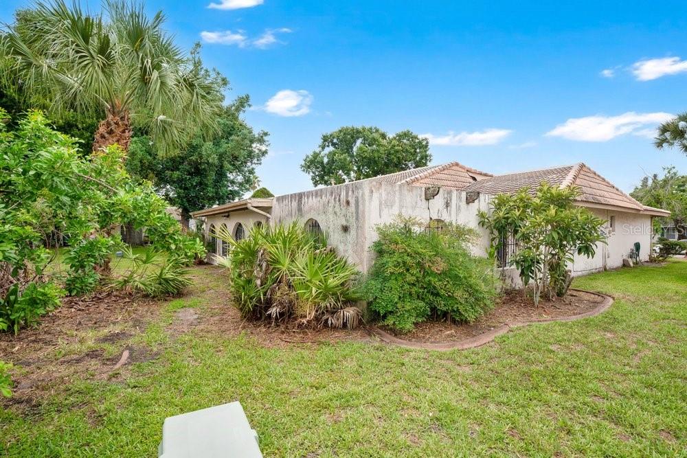 WINDMILL POINTE - Residential