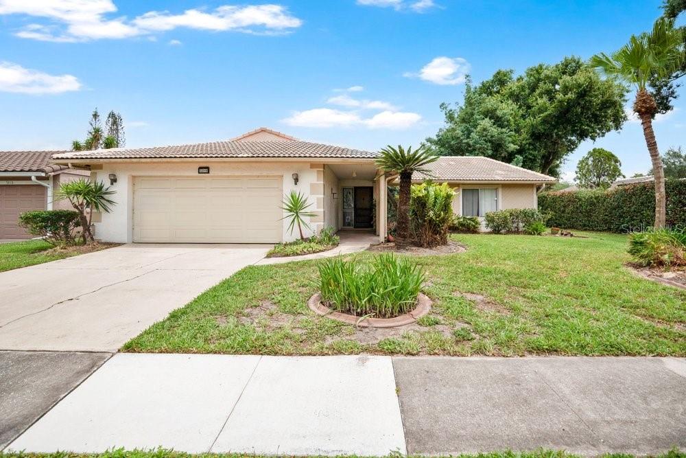 WINDMILL POINTE - Residential