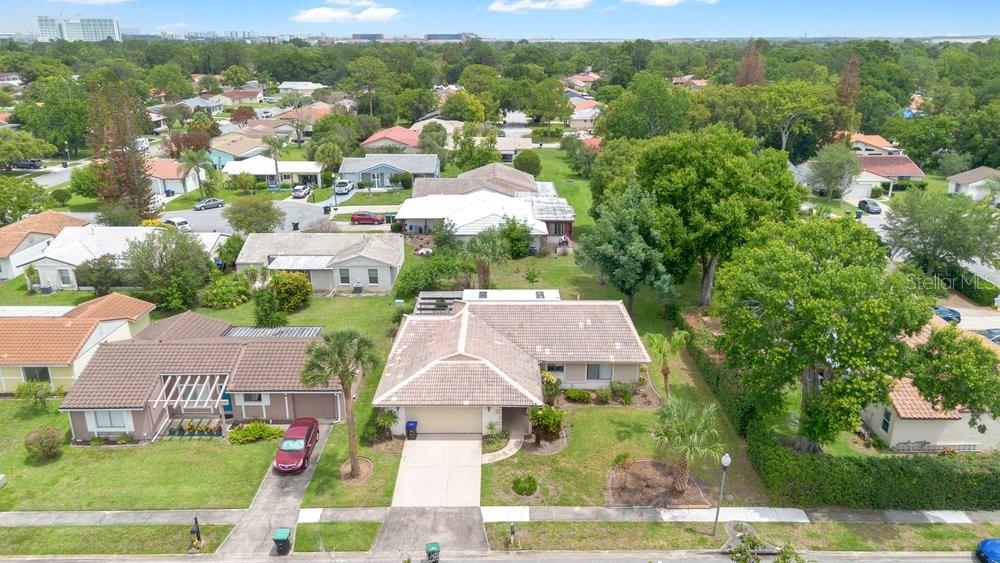 WINDMILL POINTE - Residential