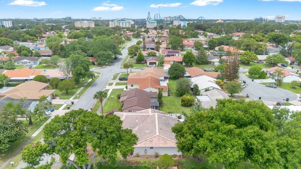 WINDMILL POINTE - Residential