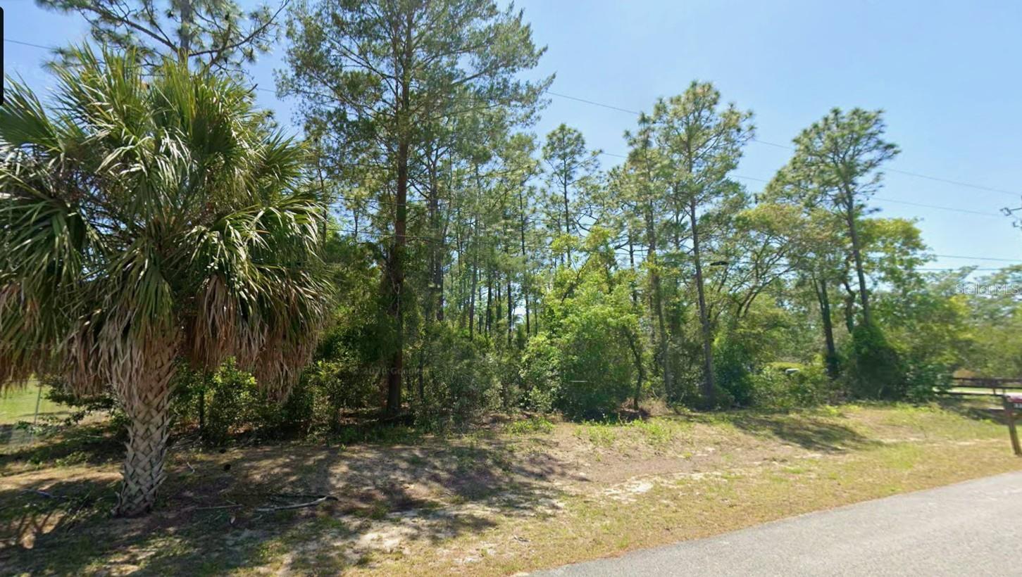 RAINBOW LAKES ESTATE - Land