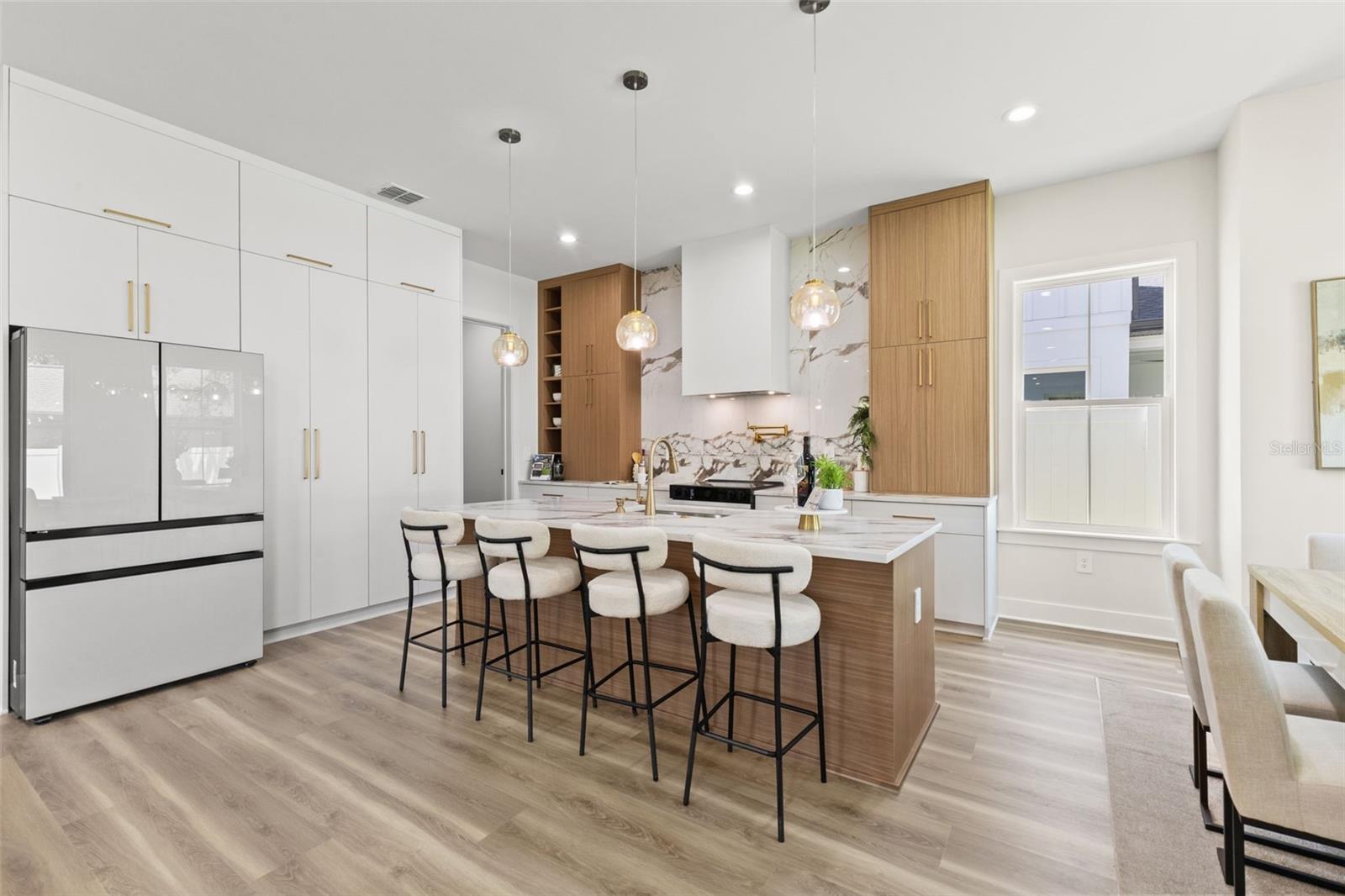 ALSTON HEIGHTS - Residential