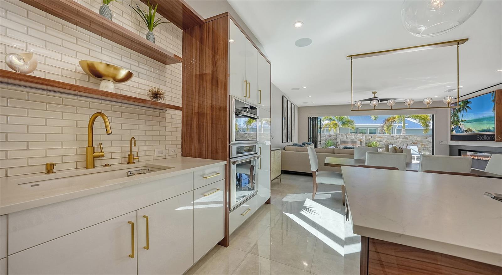 THE HOMES OF LAUREL PARK - Residential