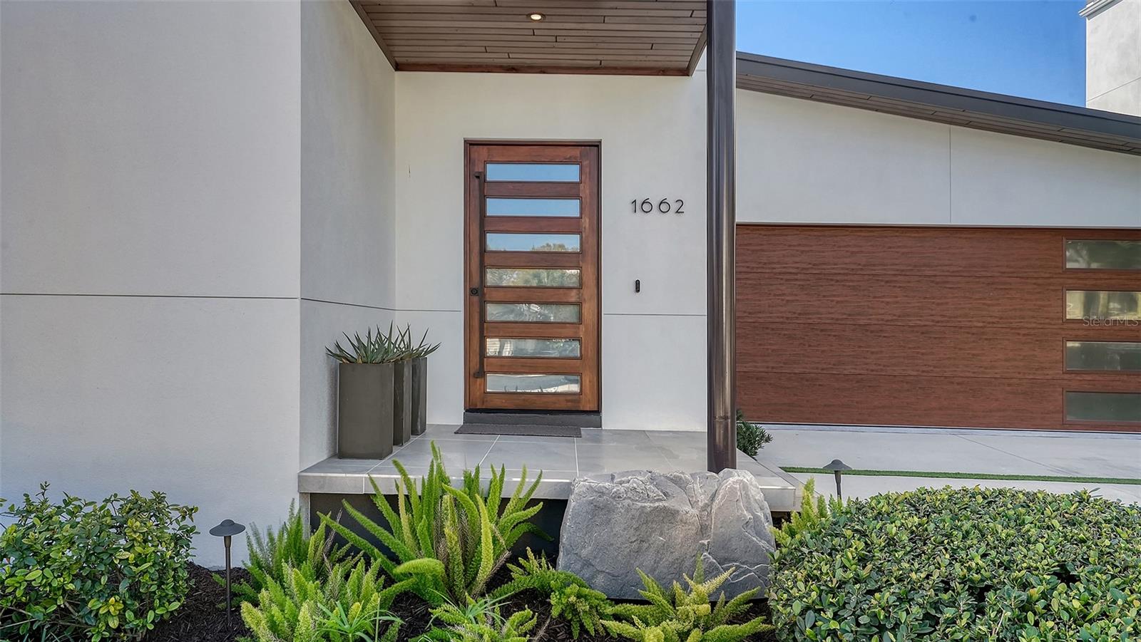 THE HOMES OF LAUREL PARK - Residential