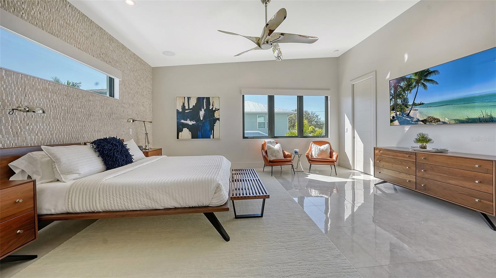 THE HOMES OF LAUREL PARK - Residential