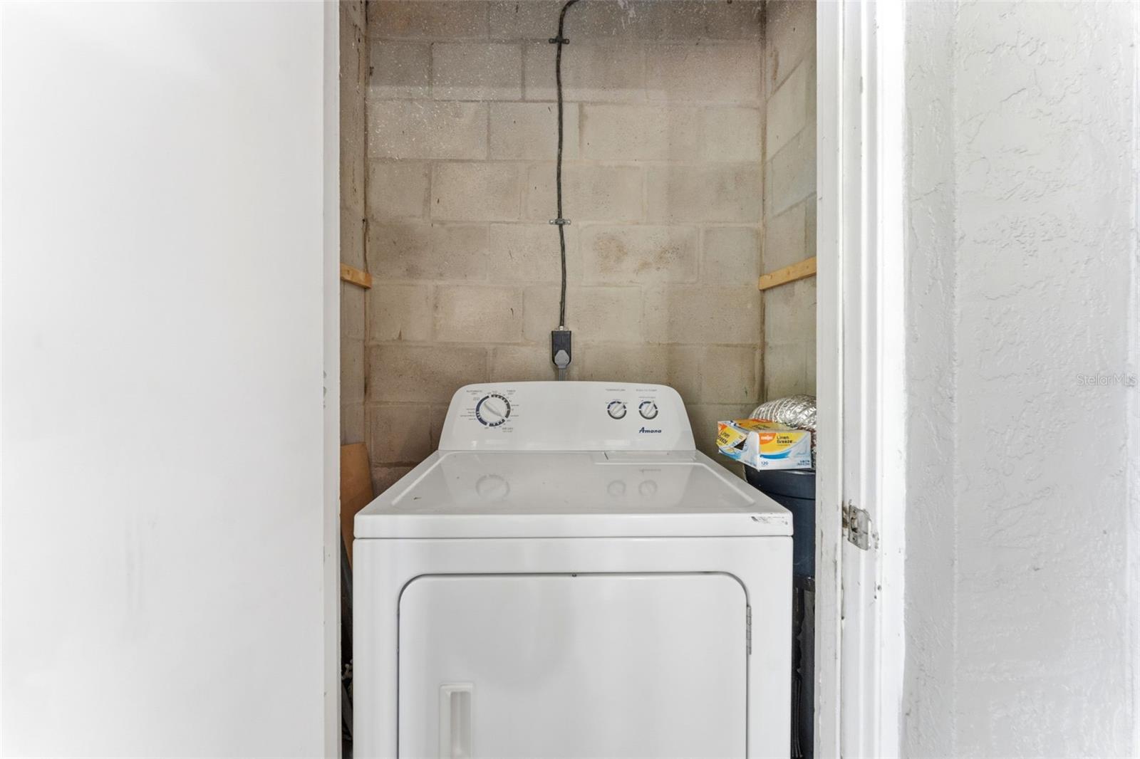 LAFAYETTE SQUARE CONDO - Residential Lease