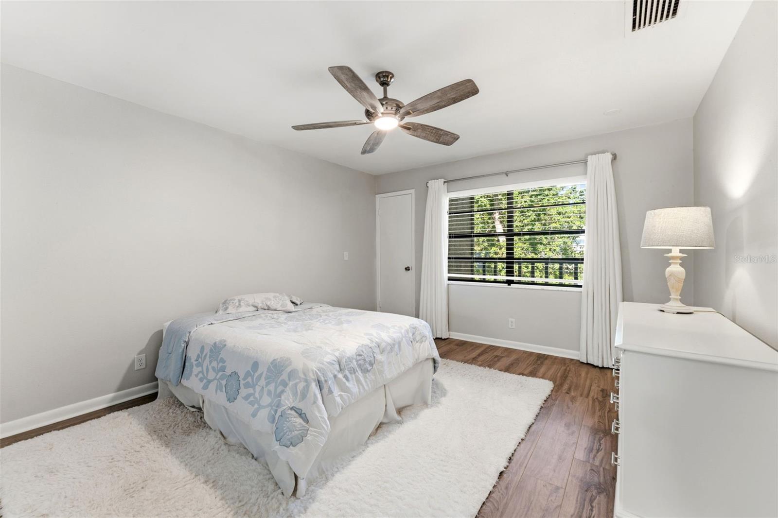 LAFAYETTE SQUARE CONDO - Residential Lease