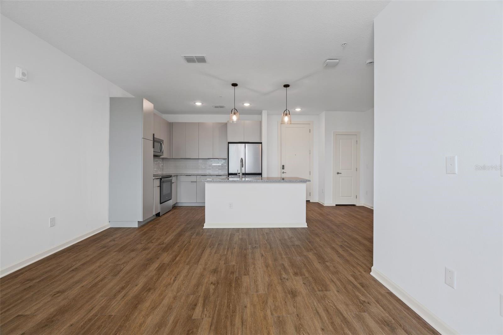 LUNARA APARTMENTS - Residential Lease