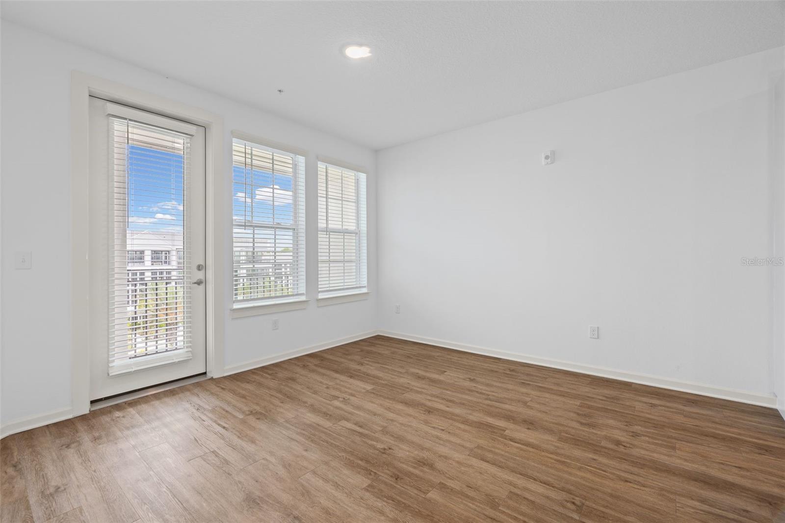 LUNARA APARTMENTS - Residential Lease