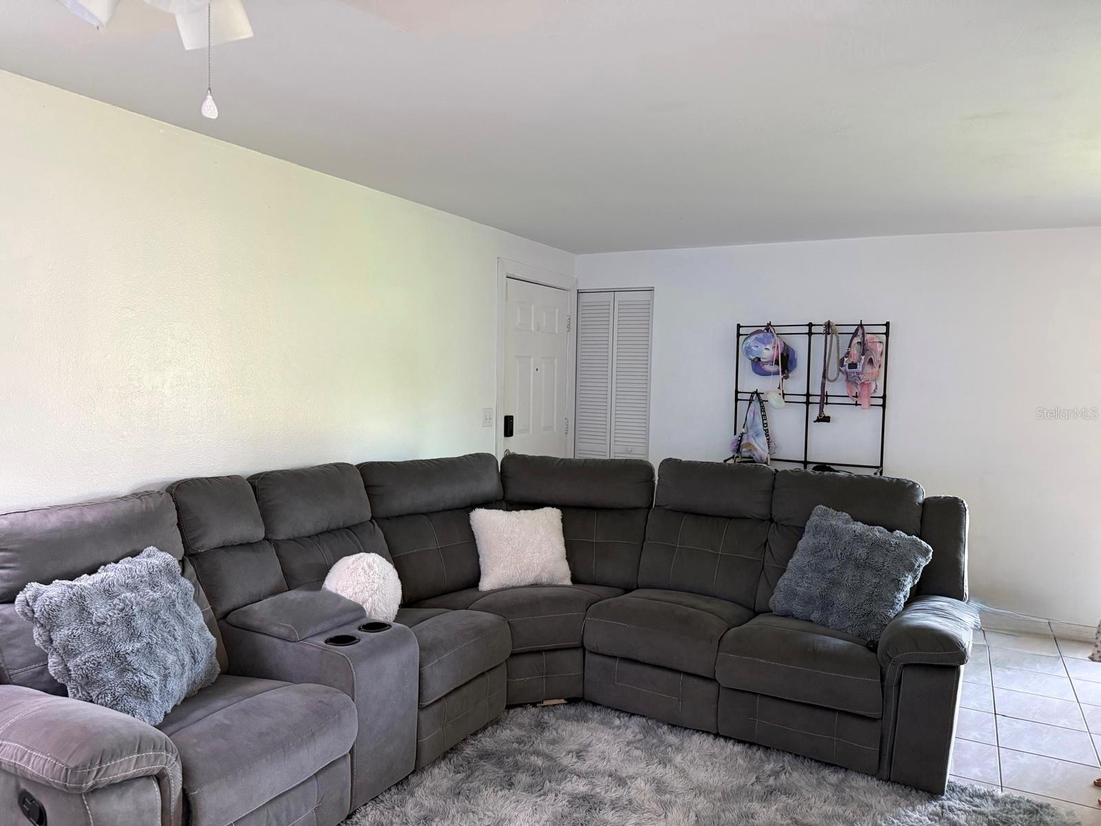 LAKE VIEW CONDO PH IV - Residential