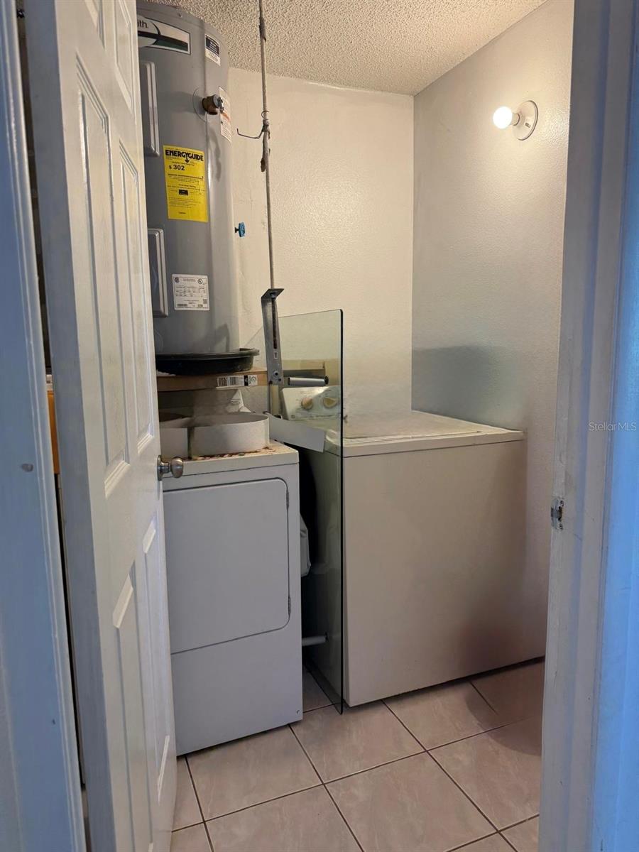 LAKE VIEW CONDO PH IV - Residential
