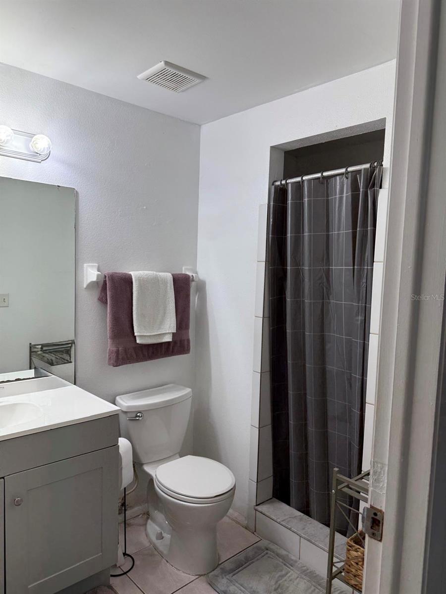 LAKE VIEW CONDO PH IV - Residential