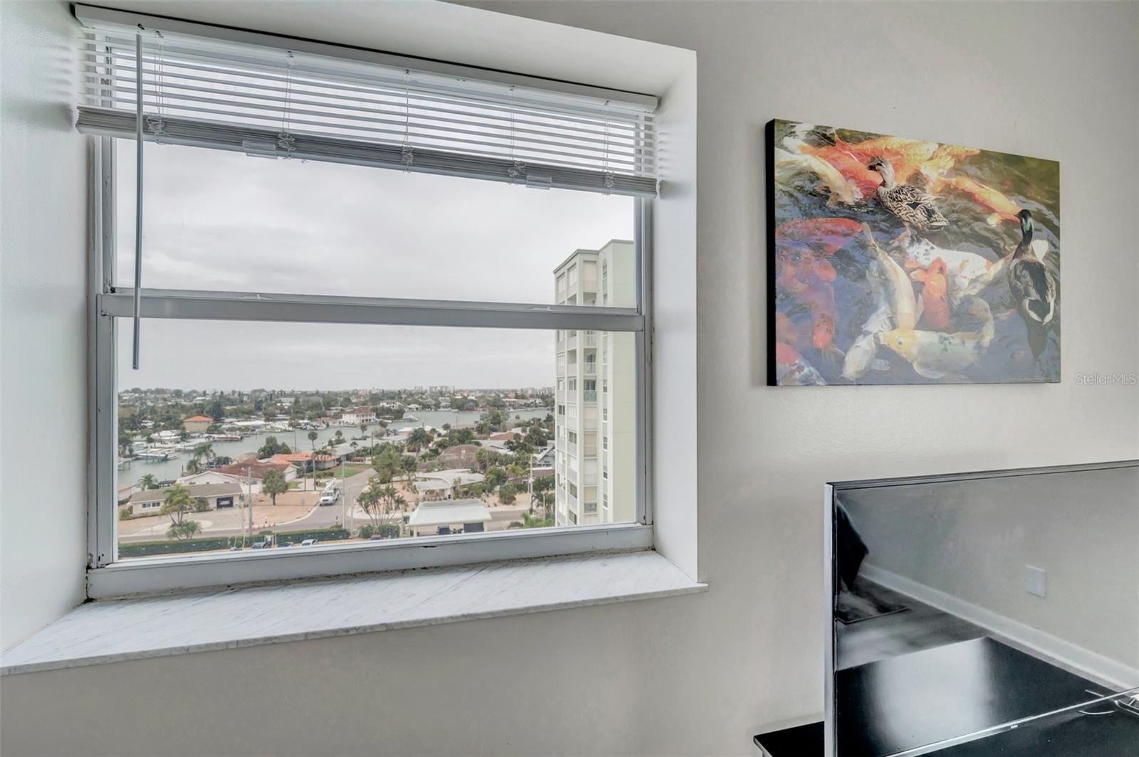 THREE PALMS POINTE - Residential