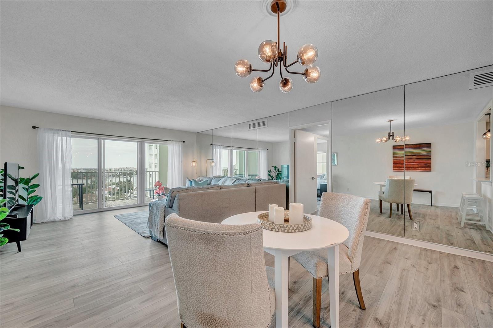THREE PALMS POINTE - Residential