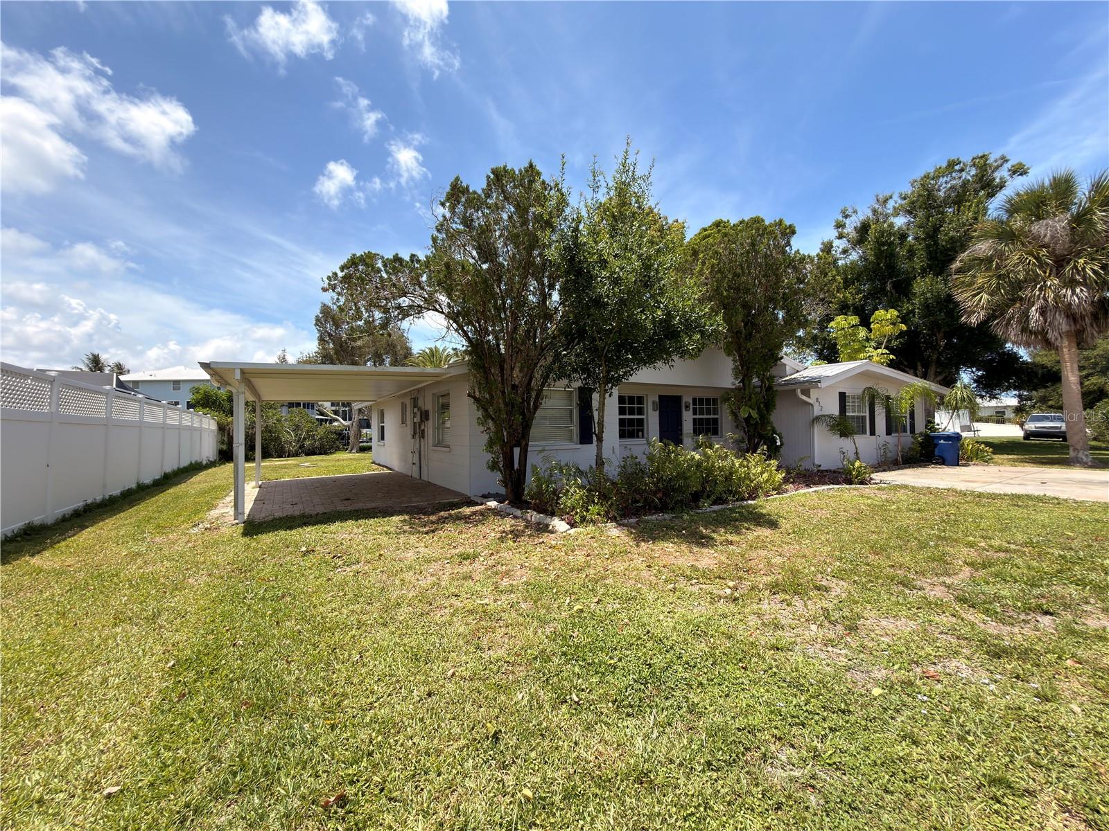 HIDDEN BAY ESTATES - Residential Lease