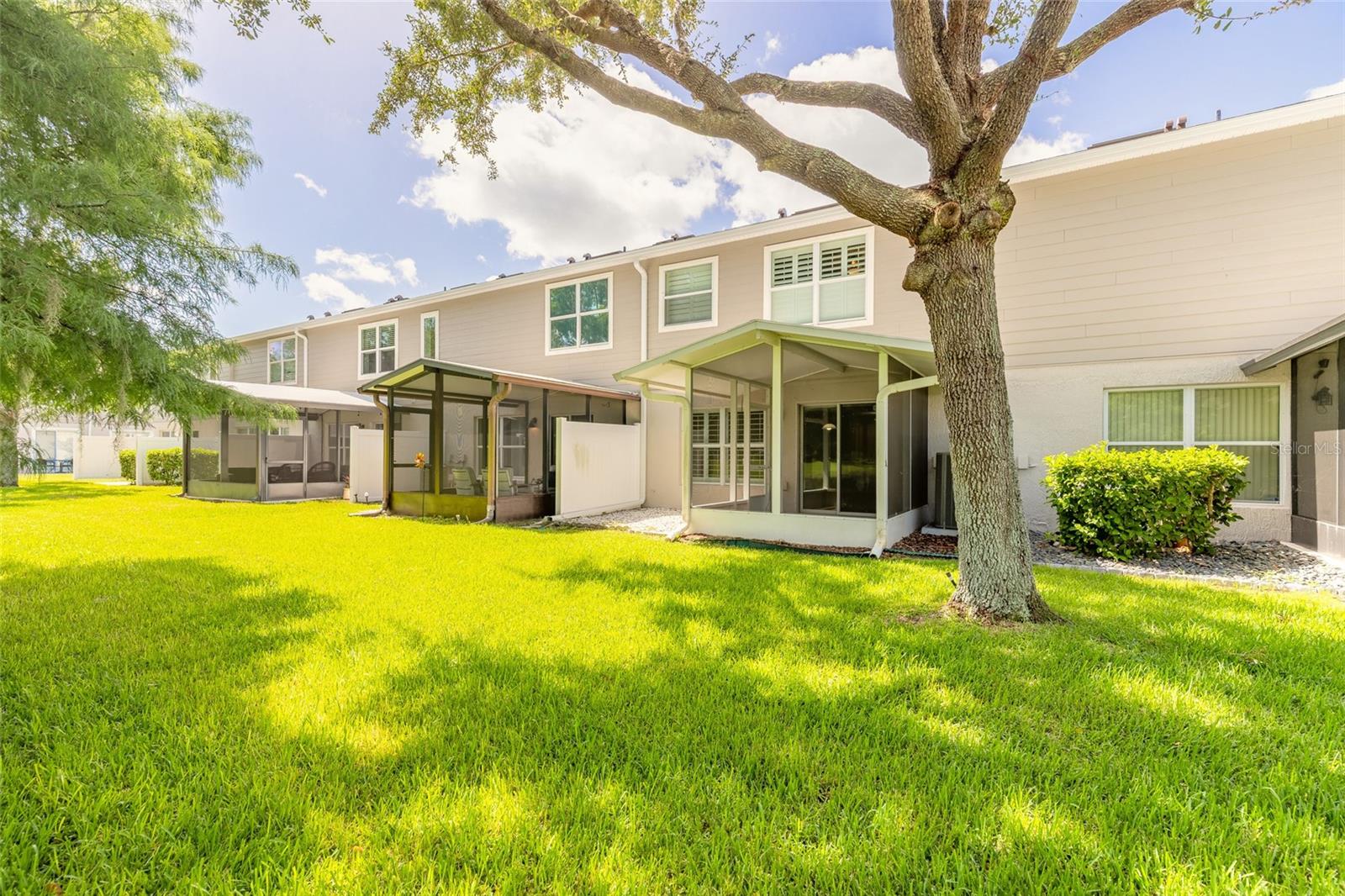 LANDINGS SUGAR MILL - Residential
