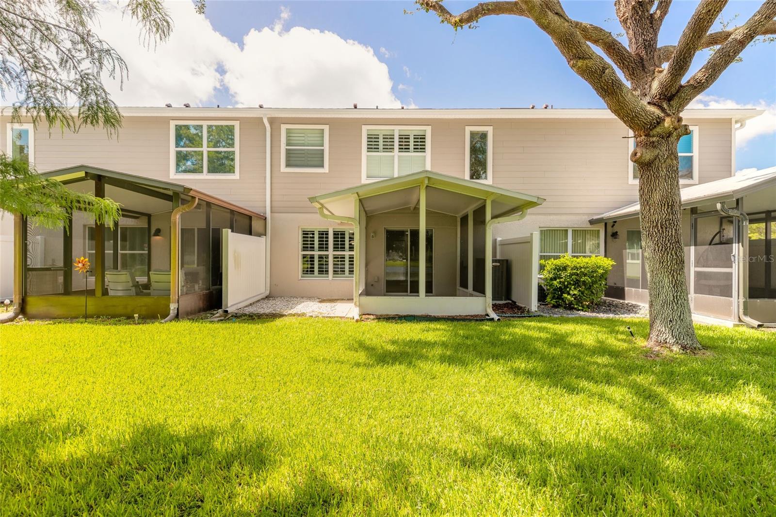 LANDINGS SUGAR MILL - Residential