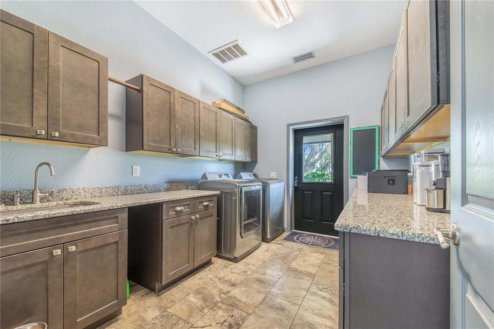 MAMMOTH GROVE SEC 31 - Residential