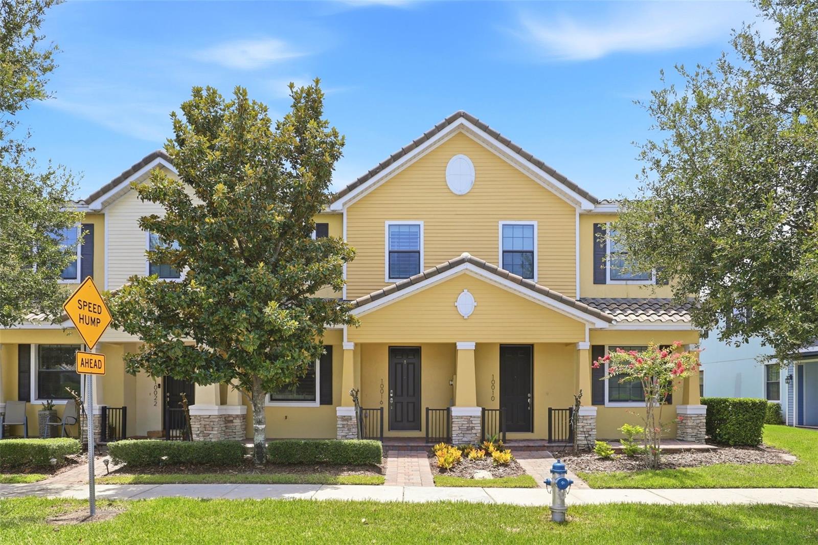 EAGLE CREEK VILLAGE - Residential