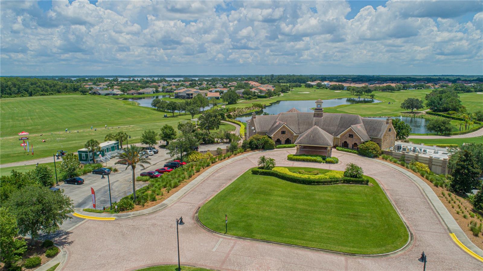 EAGLE CREEK VILLAGE - Residential