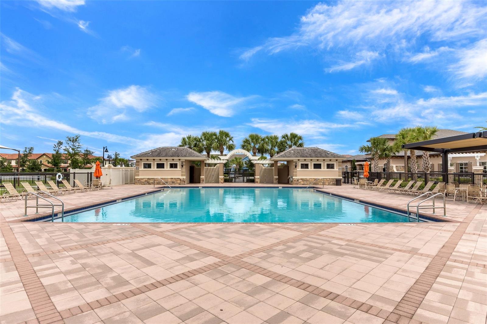 EAGLE CREEK VILLAGE - Residential