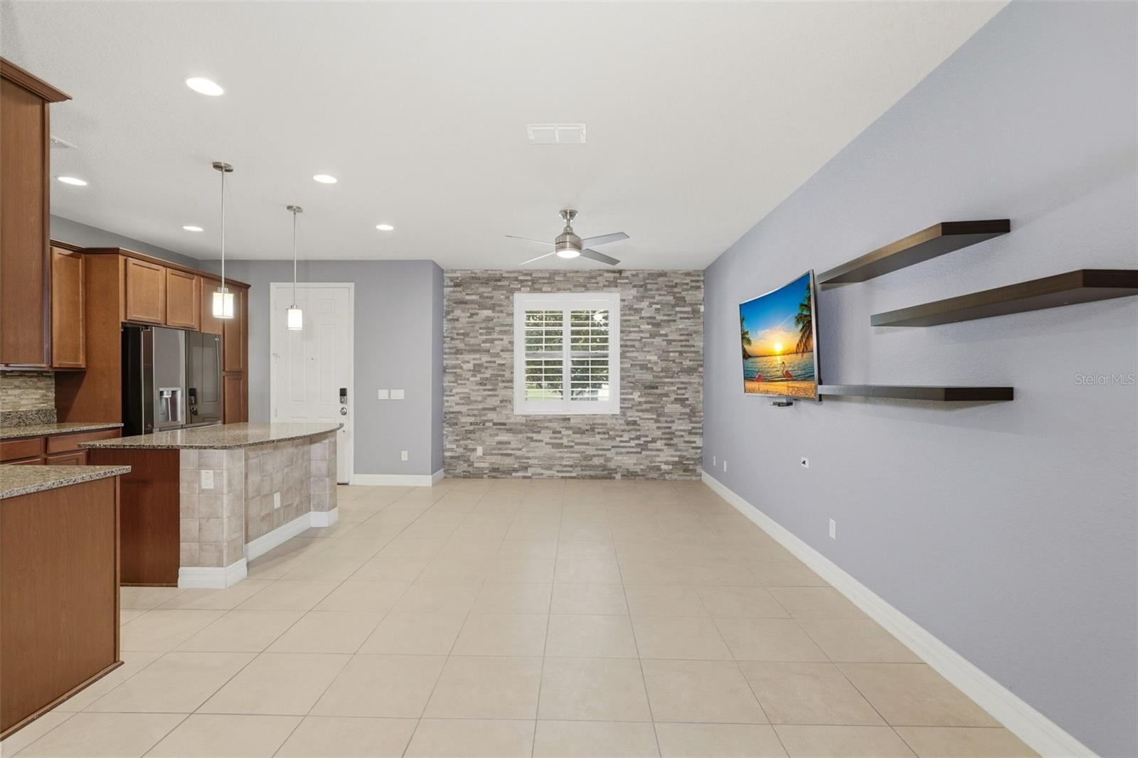 EAGLE CREEK VILLAGE - Residential