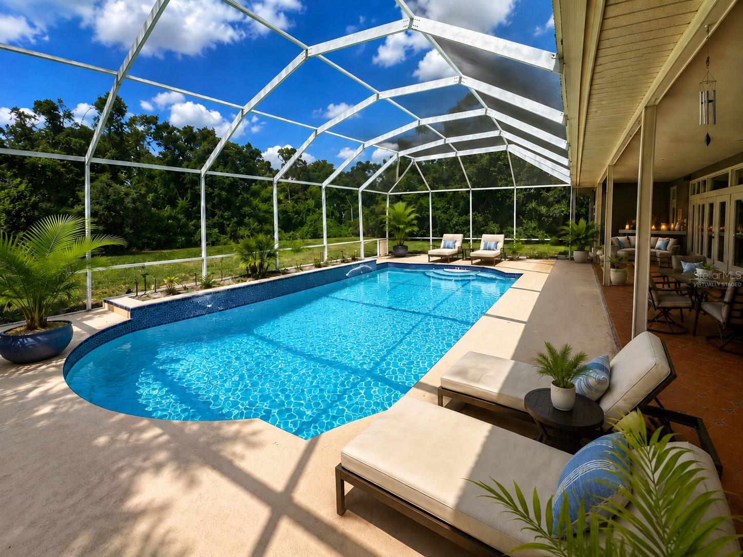 COURTLEIGH PARK - Residential