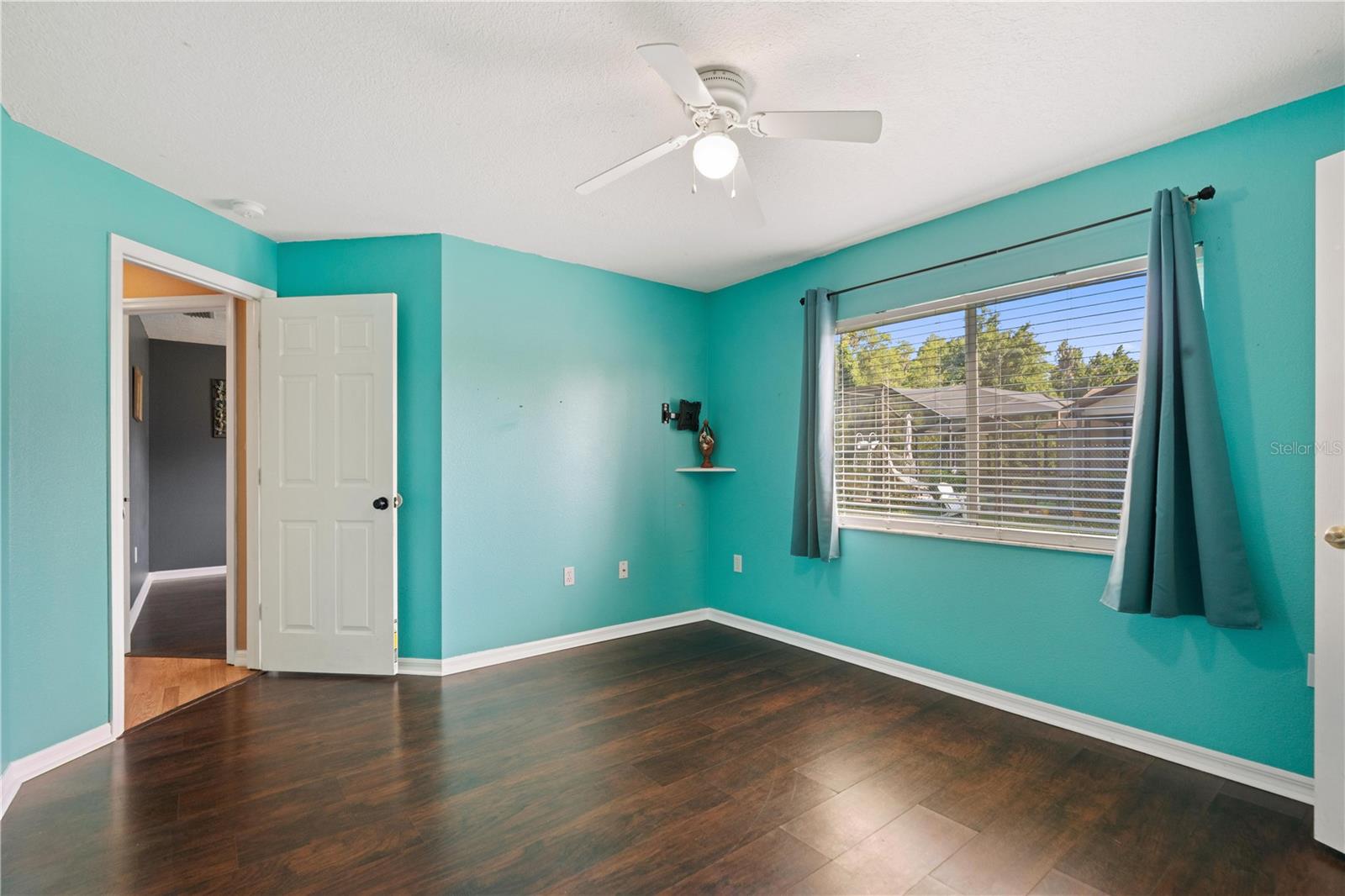 HUNTERS RIDGE - Residential