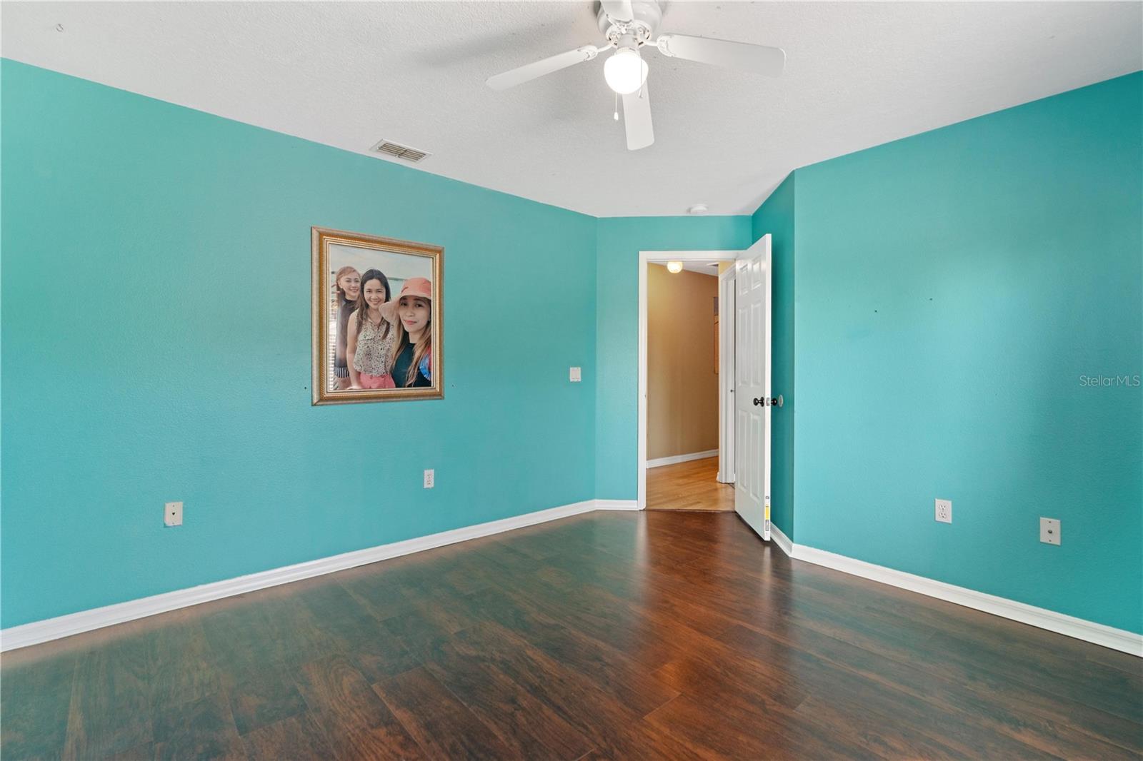 HUNTERS RIDGE - Residential