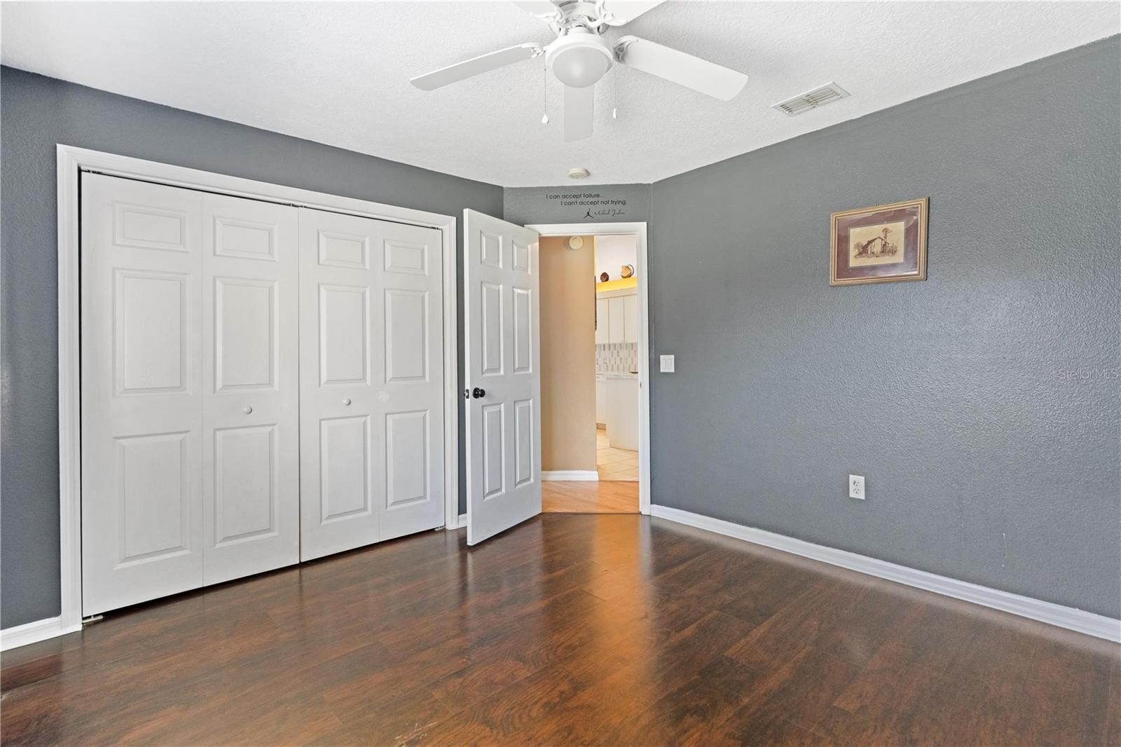 HUNTERS RIDGE - Residential