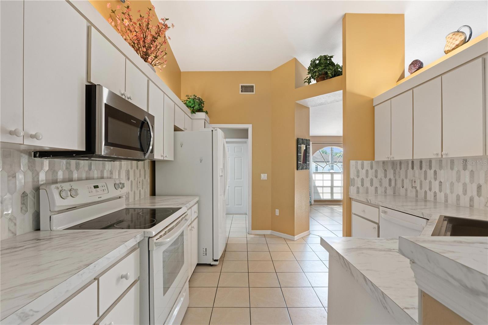 HUNTERS RIDGE - Residential
