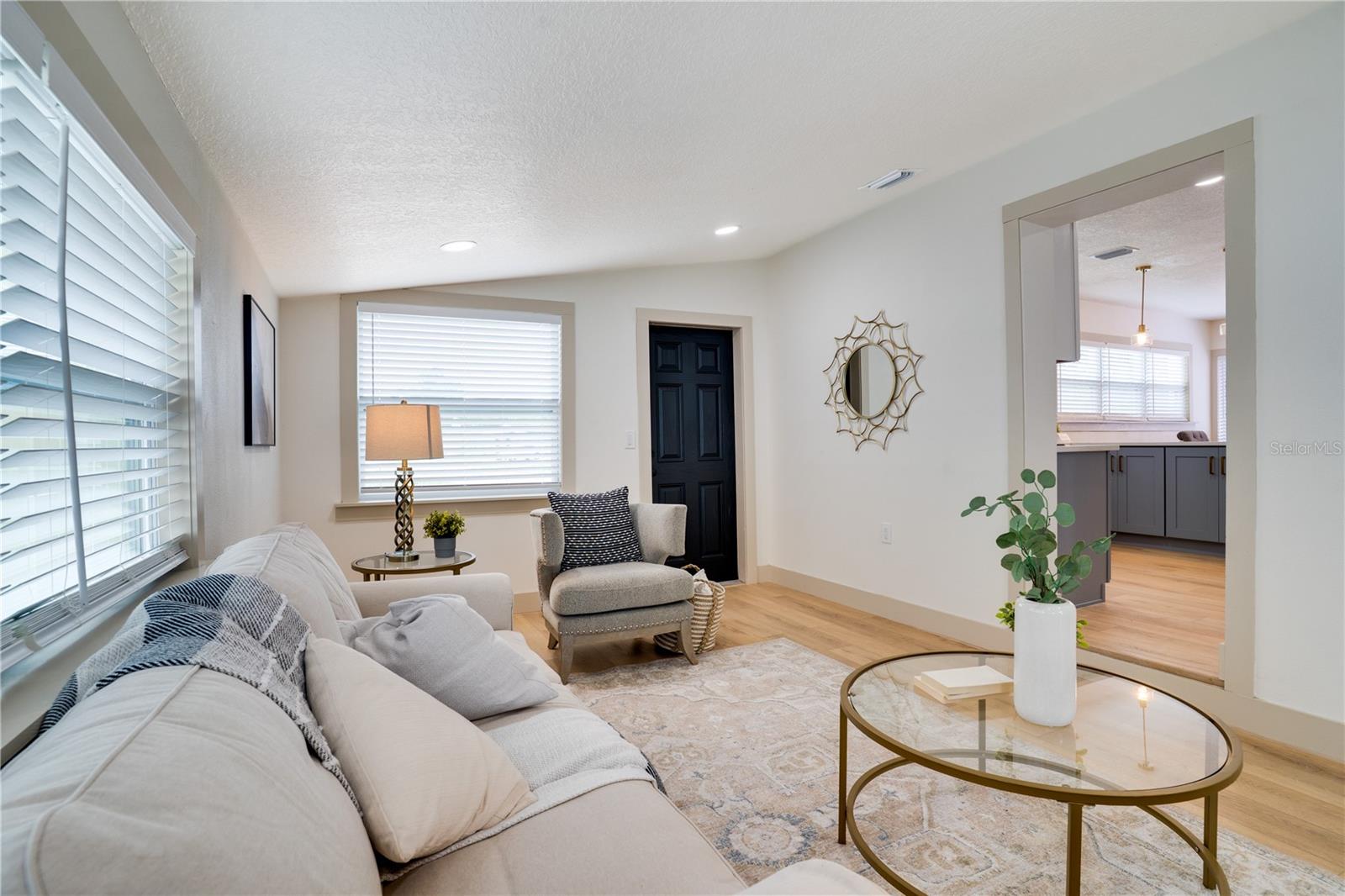 MILES PINES - Residential