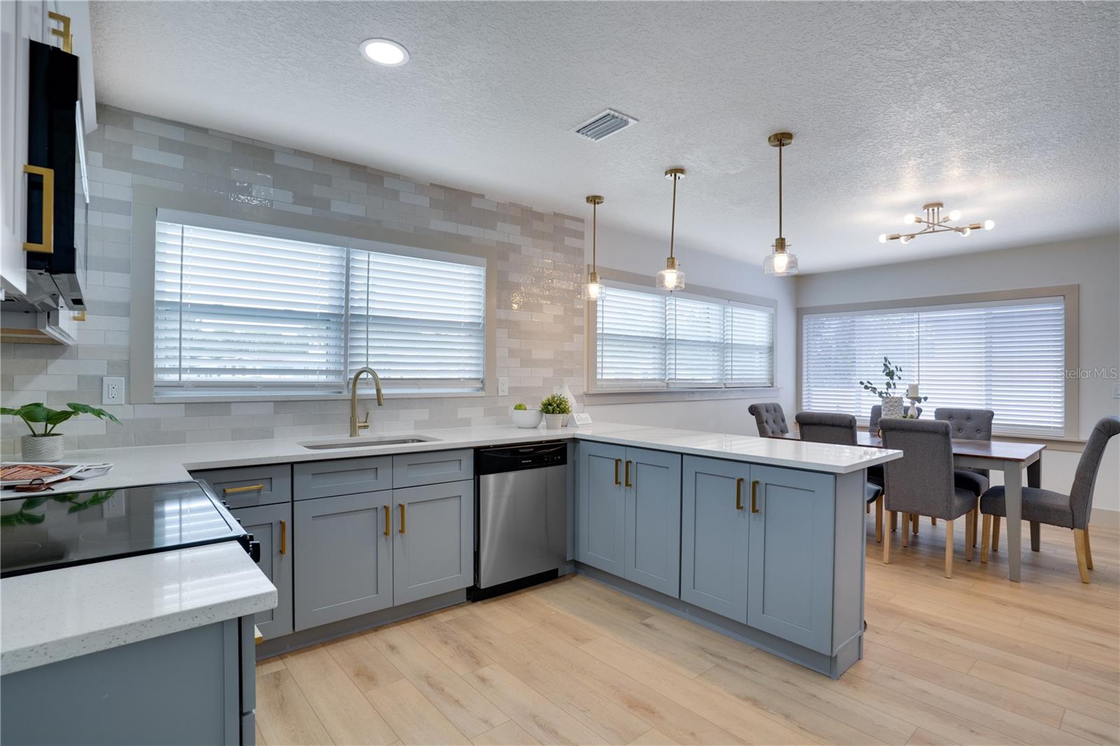 MILES PINES - Residential