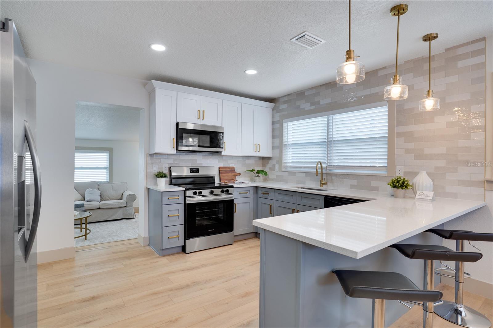 MILES PINES - Residential