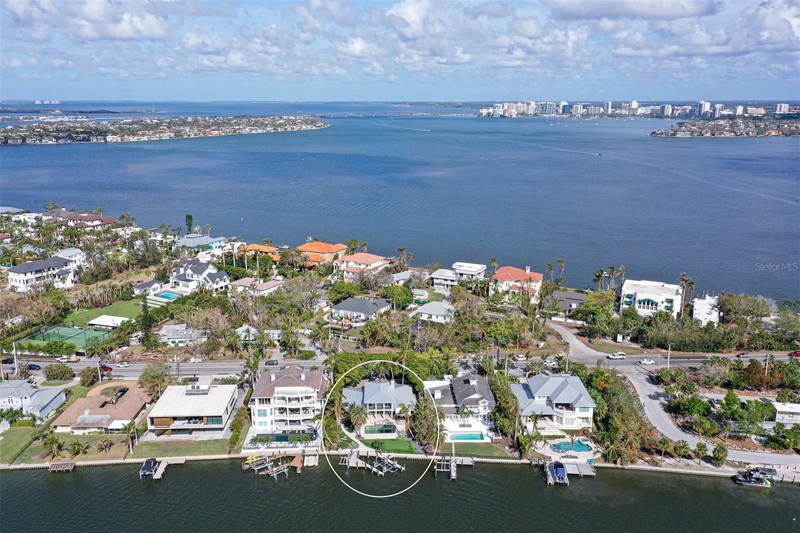 BAY ISLAND SHORES - Residential