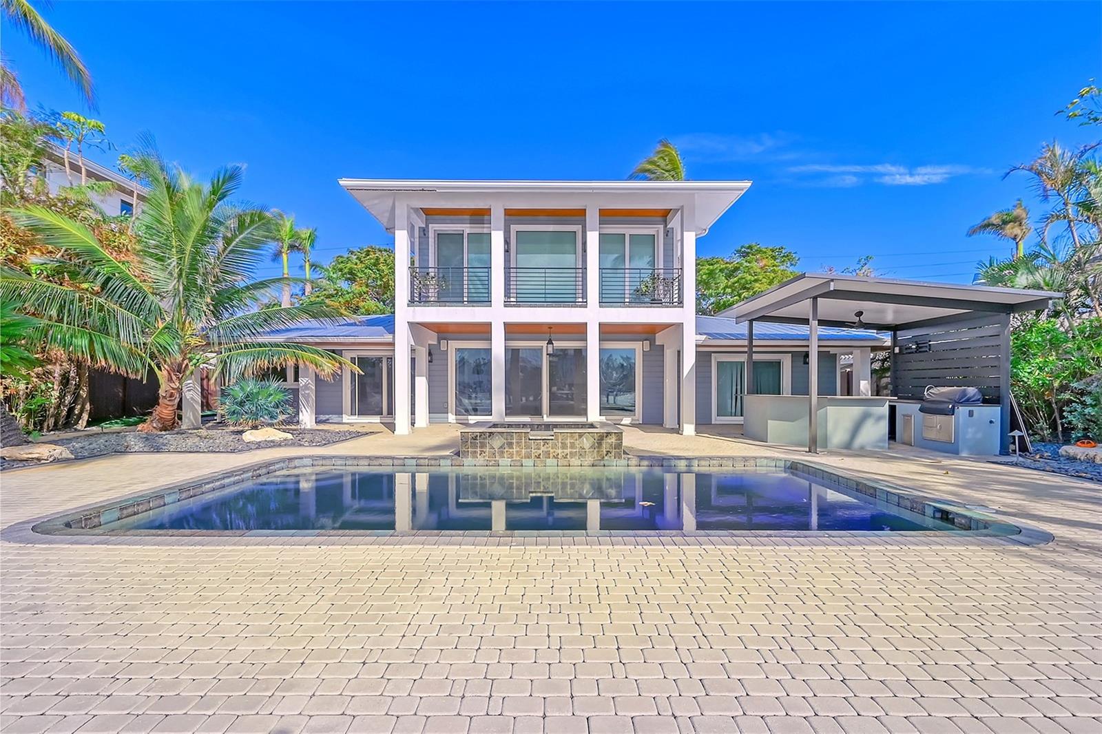 BAY ISLAND SHORES - Residential