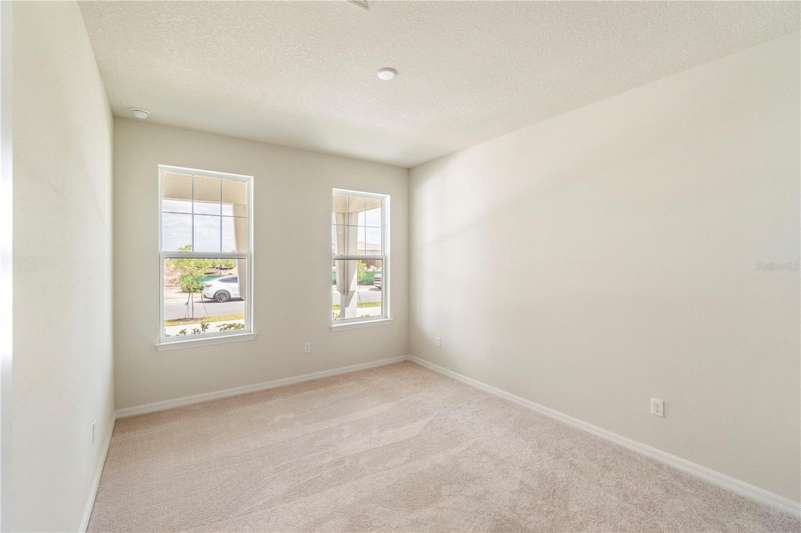 EVERBE PH 1C - Residential