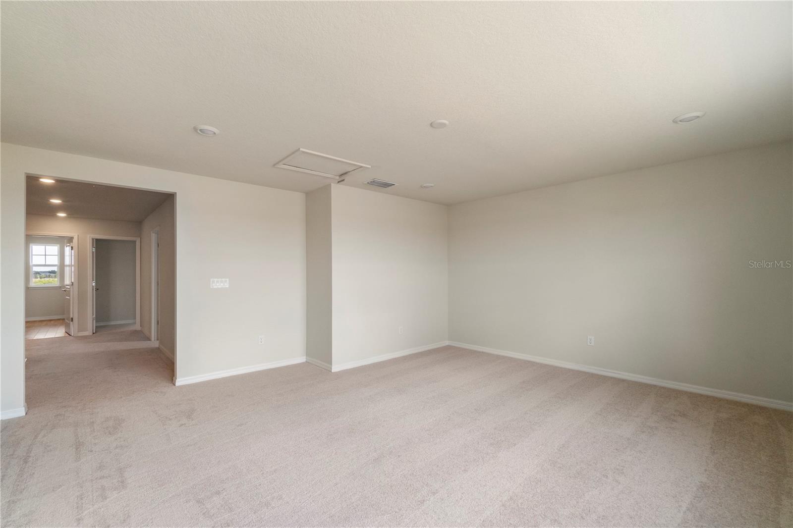 EVERBE PH 1C - Residential