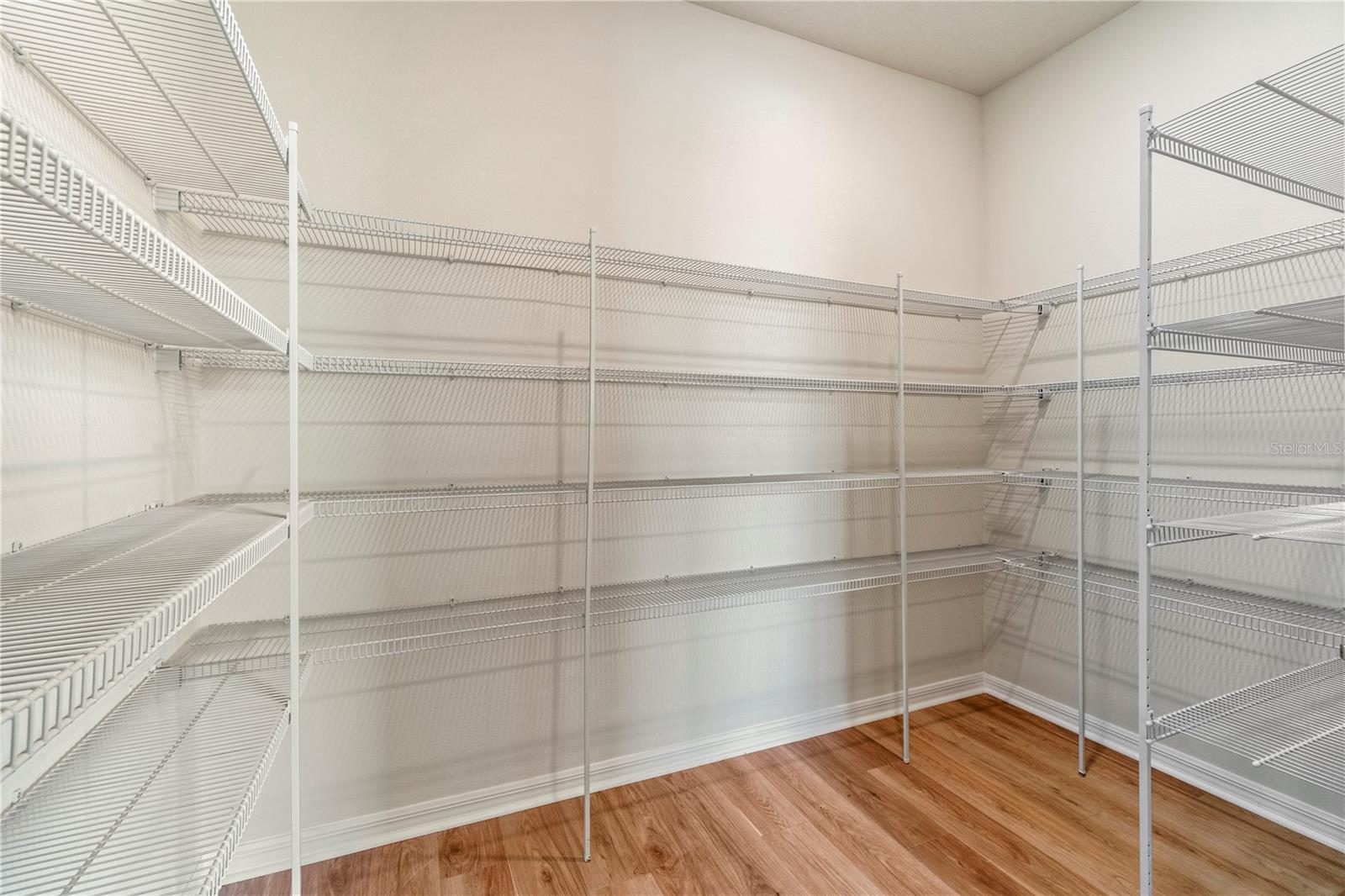EVERBE PH 1C - Residential