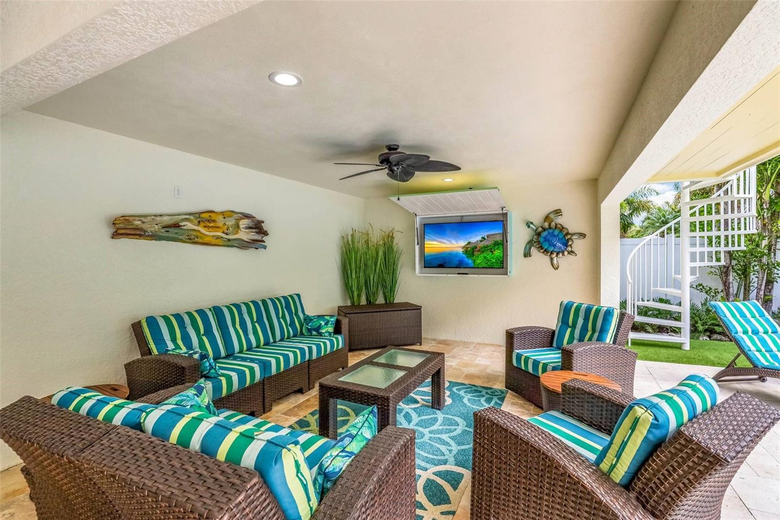 WEST WIND SHORES - Residential