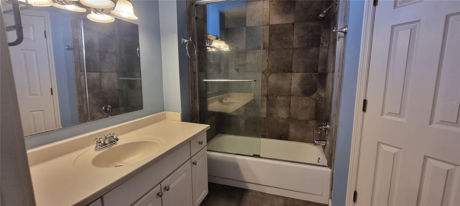 BARCLAY PLACE A CONDO - Residential