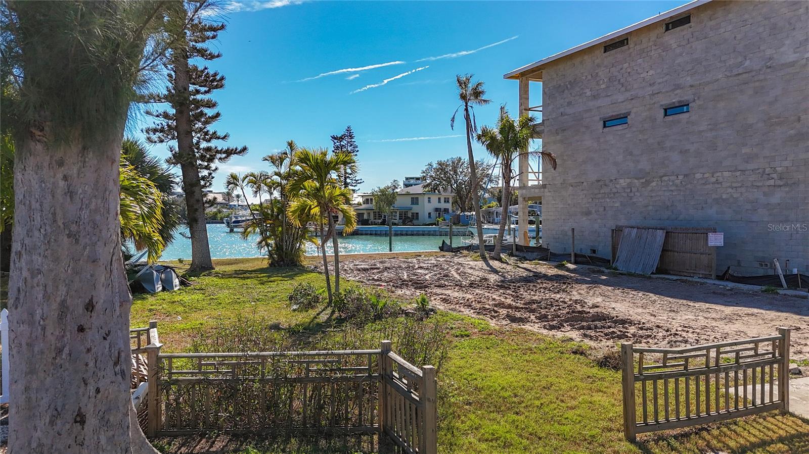 PAGES REP OF MITCHELLS BEACH 2 - Land
