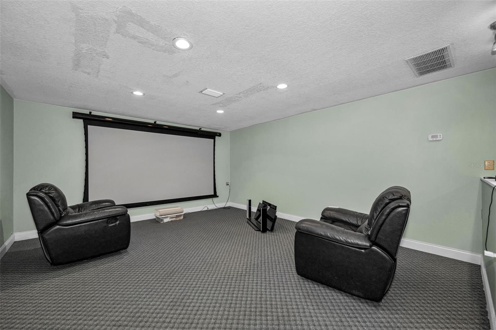 GOLDEN ACRES ESTATES - Residential