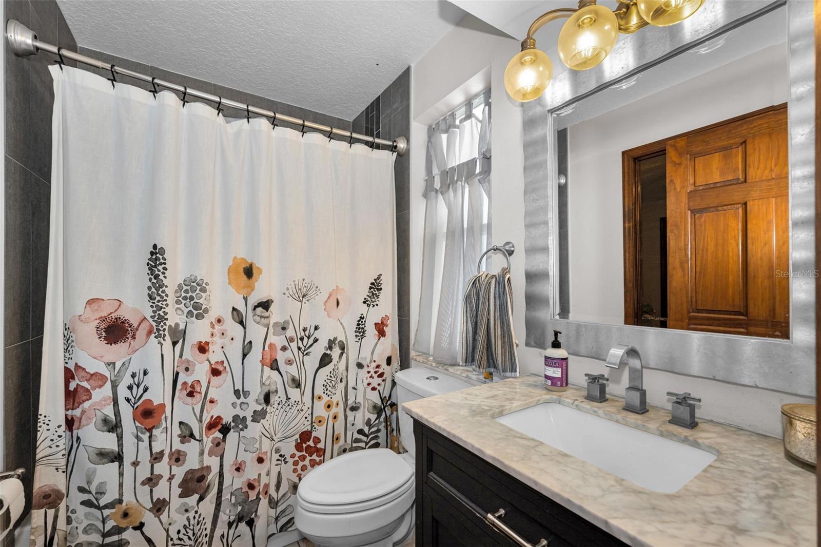 GOLDEN ACRES ESTATES - Residential