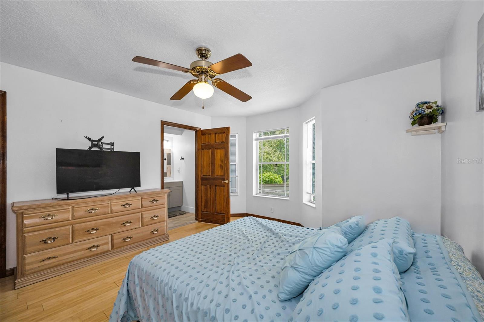 GOLDEN ACRES ESTATES - Residential
